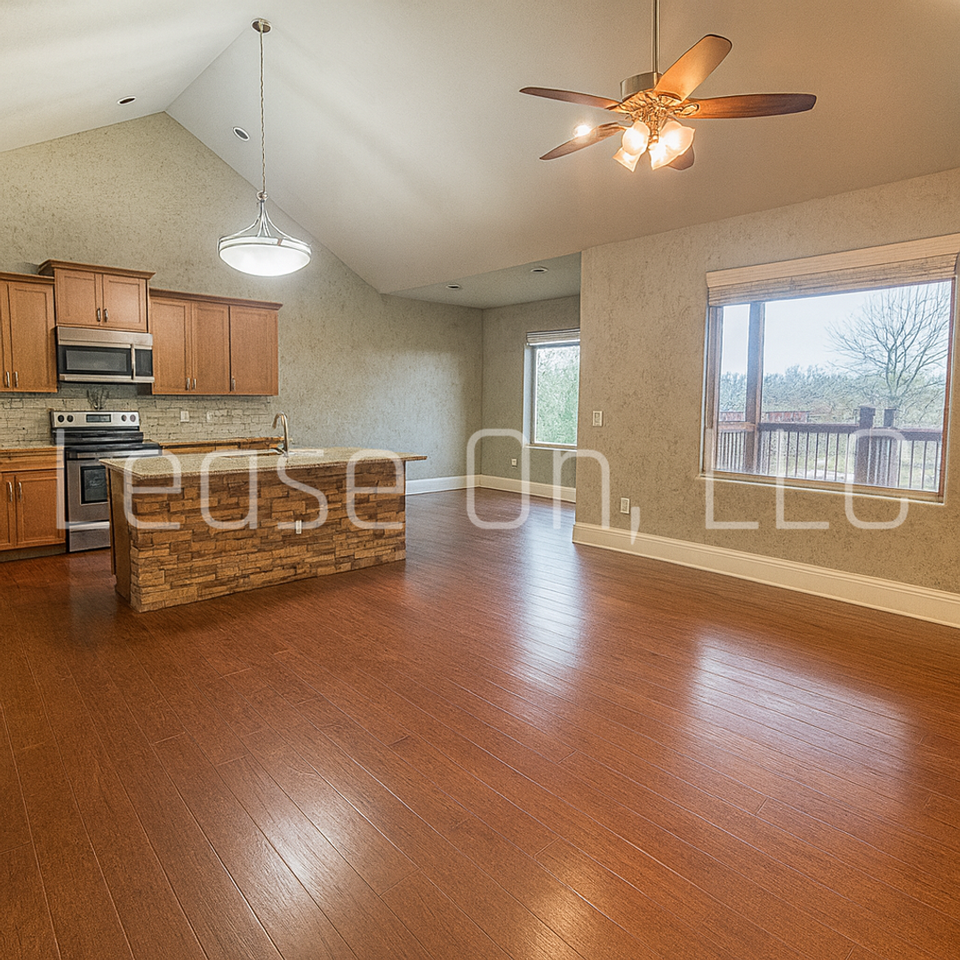 7453/57 Summerside - Photo 2 of 19