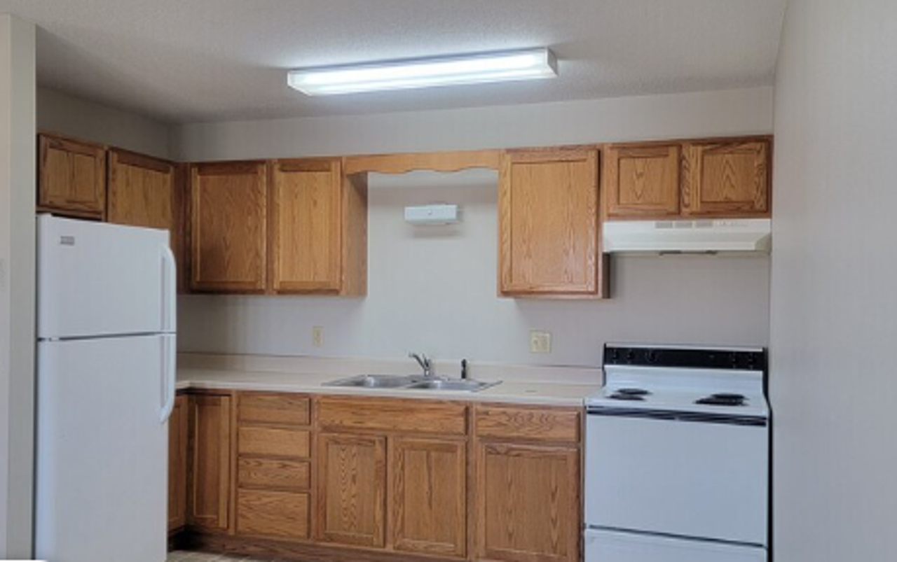 Rowley 8-Plex - Photo 3 of 7