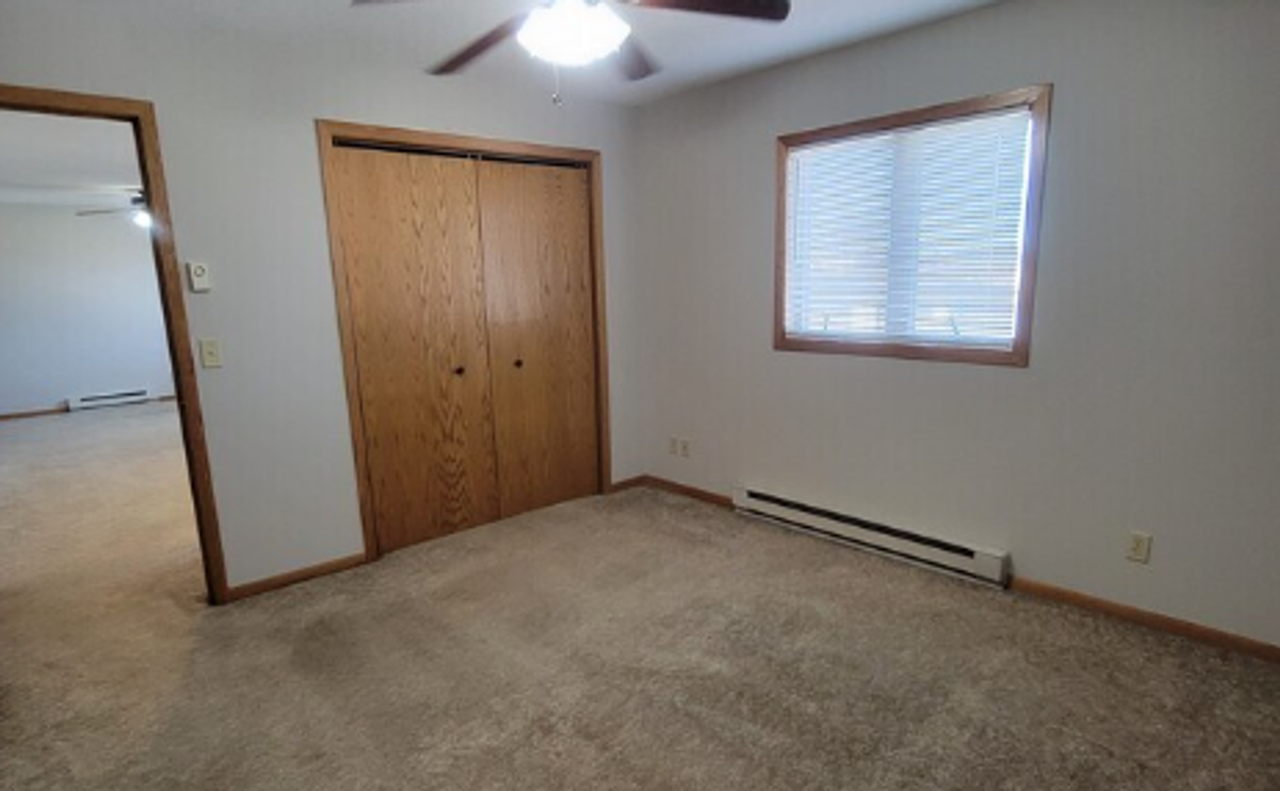 Rowley 8-Plex - Photo 5 of 7