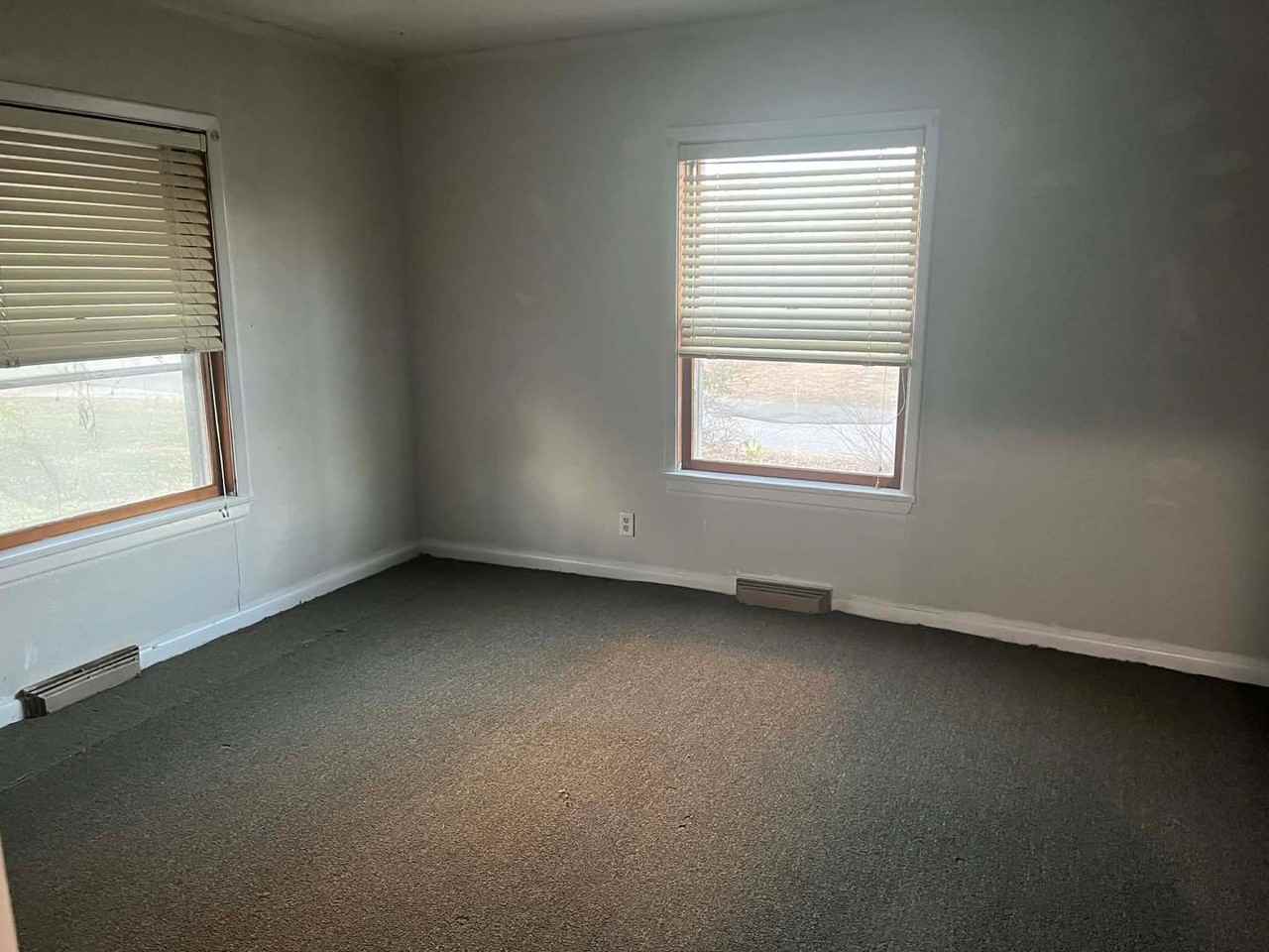 901 W 7th St - Photo 6 of 19