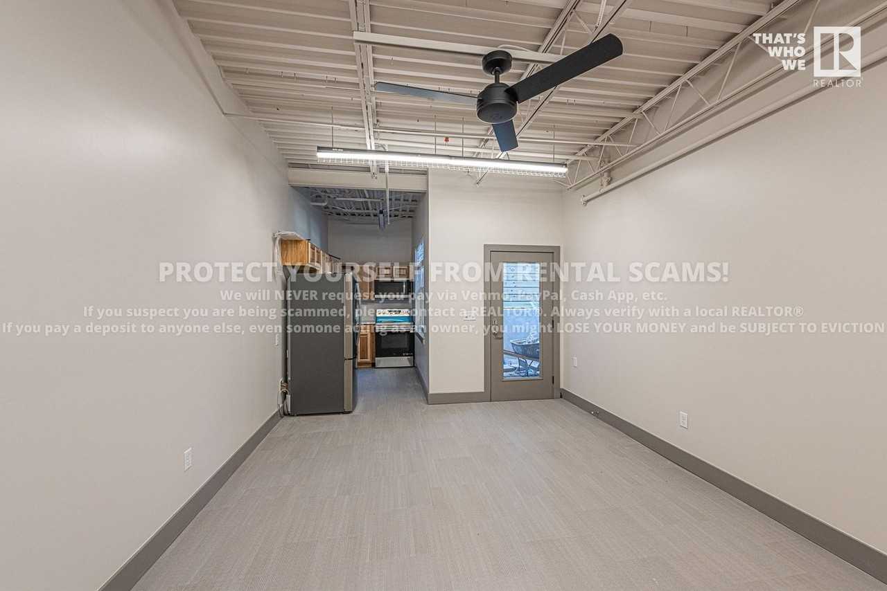 315 S Erika Ave - Photo 5 of 16