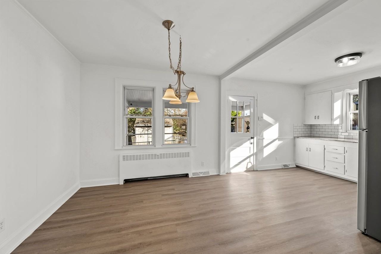 3223 Anderson Dr - Photo 6 of 22