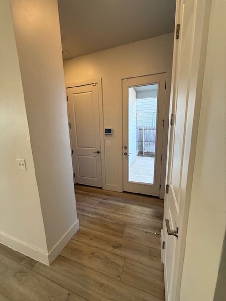 2525 Nw 132nd Pl - Photo 7 of 20