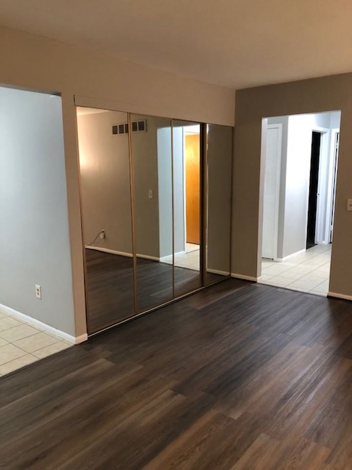 28020 28020 Universal Dr - 28020 Universal Dr - Photo 6 of 17