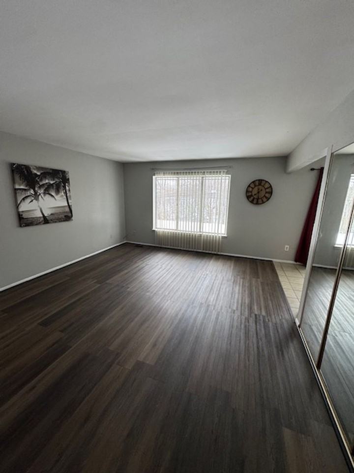 28020 28020 Universal Dr - 28020 Universal Dr - Photo 7 of 17