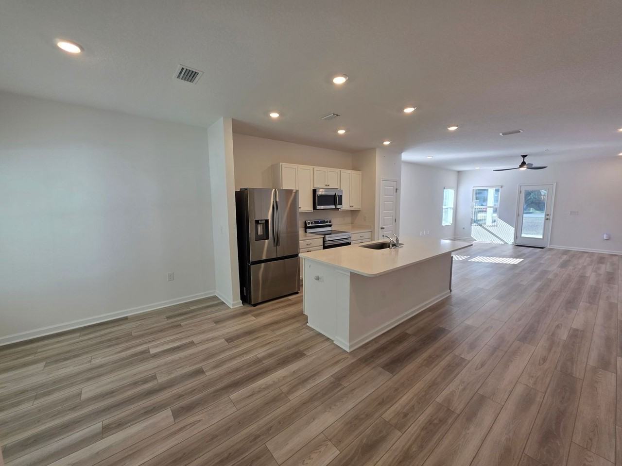 9613 Sagewood Dr - Photo 2 of 28