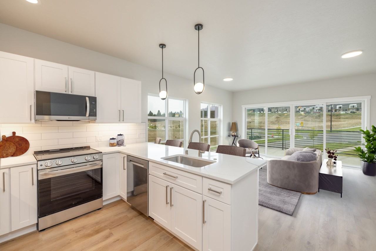 BRAND NEW Luxury 2 Bed, 2.5 Bath Townhome | Dual Primary Suites, Sunset Views & Clubhouse - Photo 5 of 29