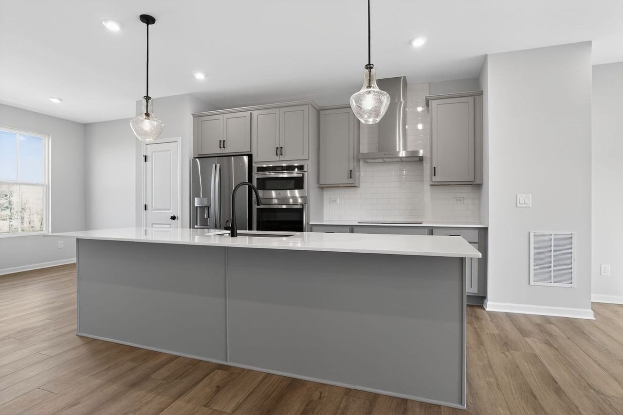 2861 Beacon Bend Xing - Photo 3 of 21