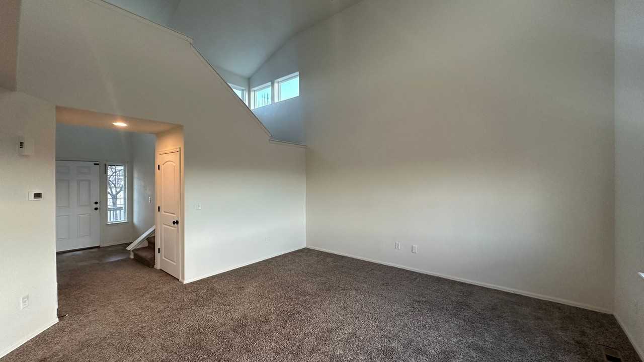 3327 Curlew Dr - Photo 5 of 24