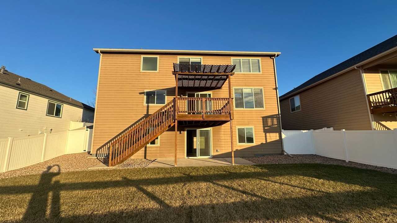 3327 Curlew Dr - Photo 6 of 24