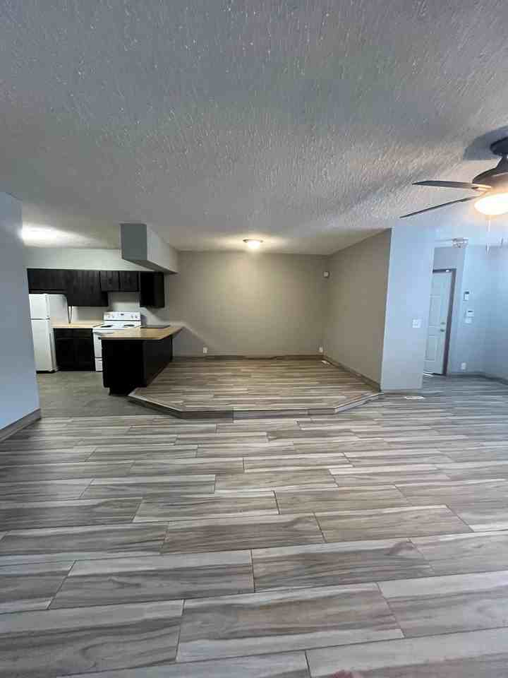 3659 Colfax Ave N - Photo 7 of 8