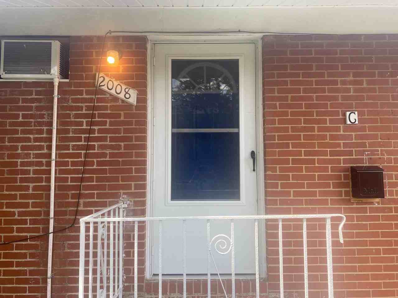 2008 Jersey Ave - Photo 2 of 16