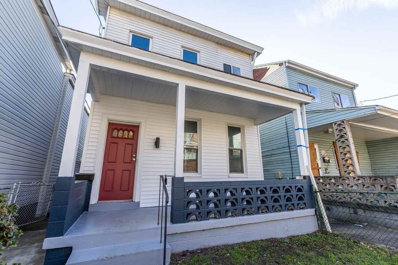 624 Excelsior St - Photo 5 of 39