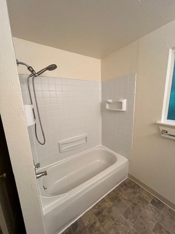 15618 94th Avenue Ct E - Photo 5 of 15