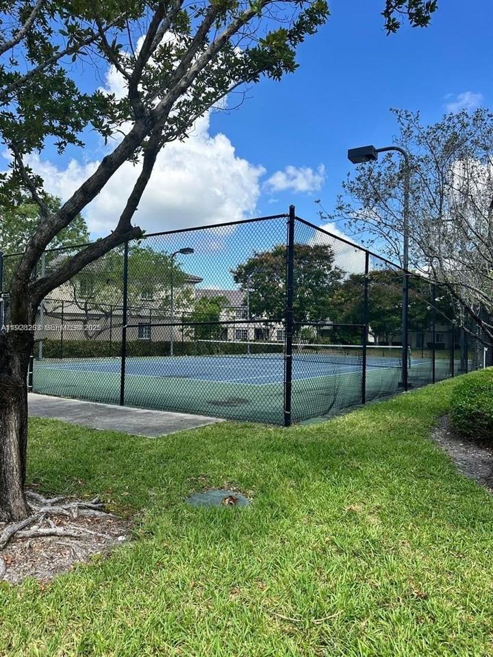 2002 Freeport Drive #4108 - Photo 6 of 16