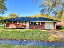 featured image of 305 Primrose Ln