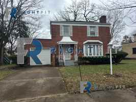 featured image of 1430 Amberley Dr