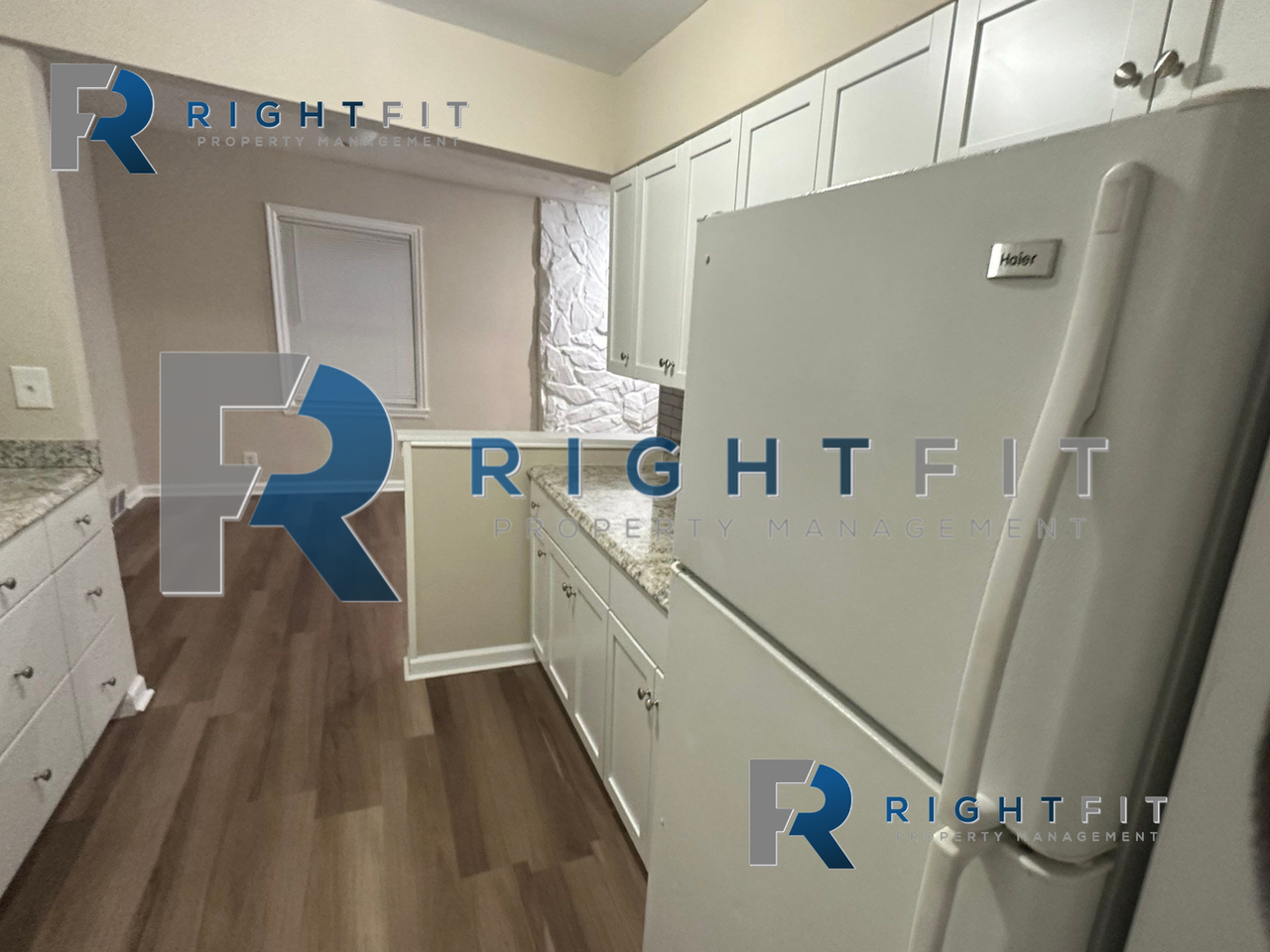 1430 Amberley Dr - Photo 7 of 20