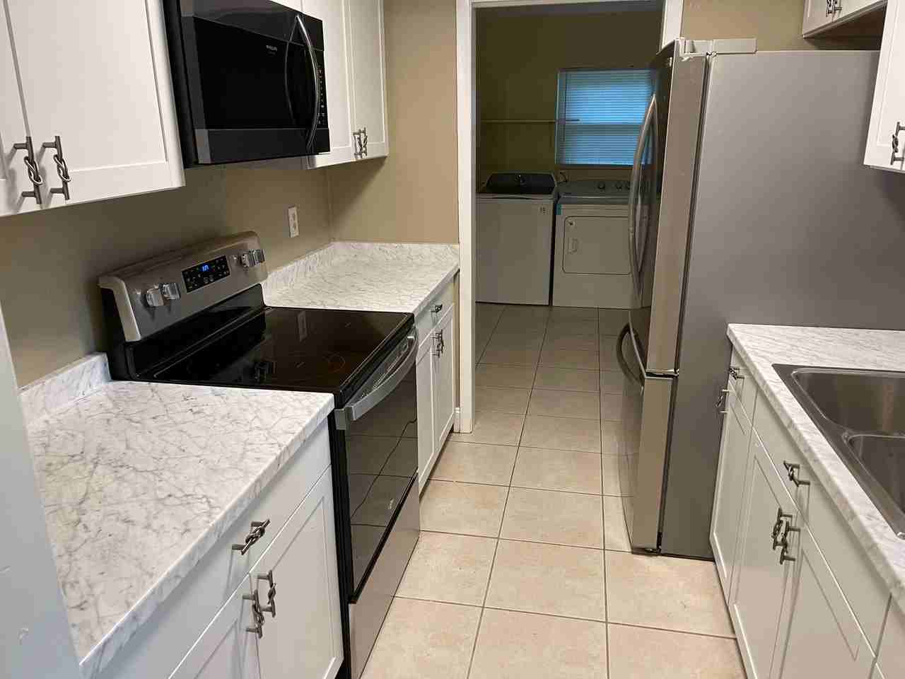 2601 Rippee Rd - Photo 3 of 13