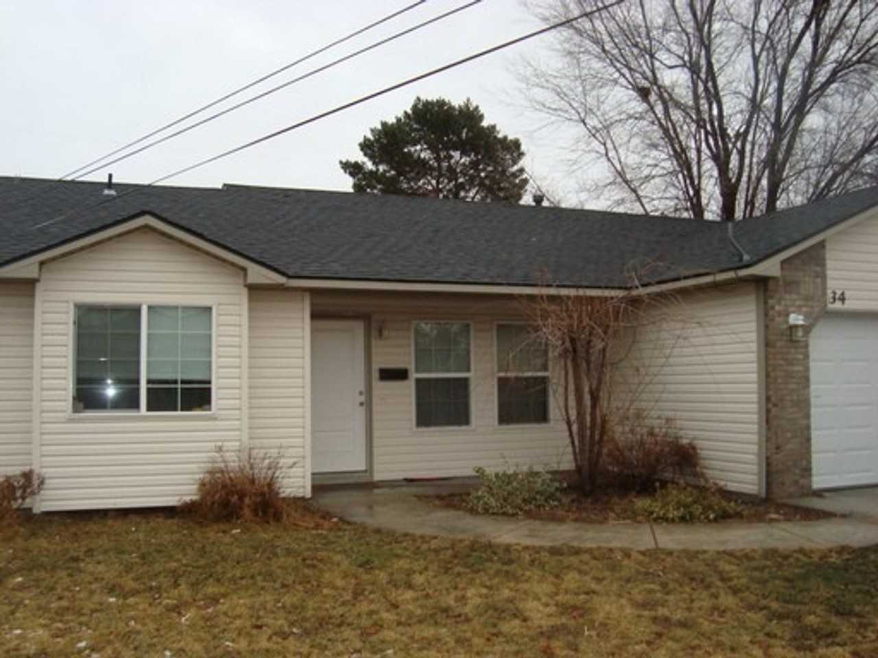 34 N Fairview St - Photo 3 of 10