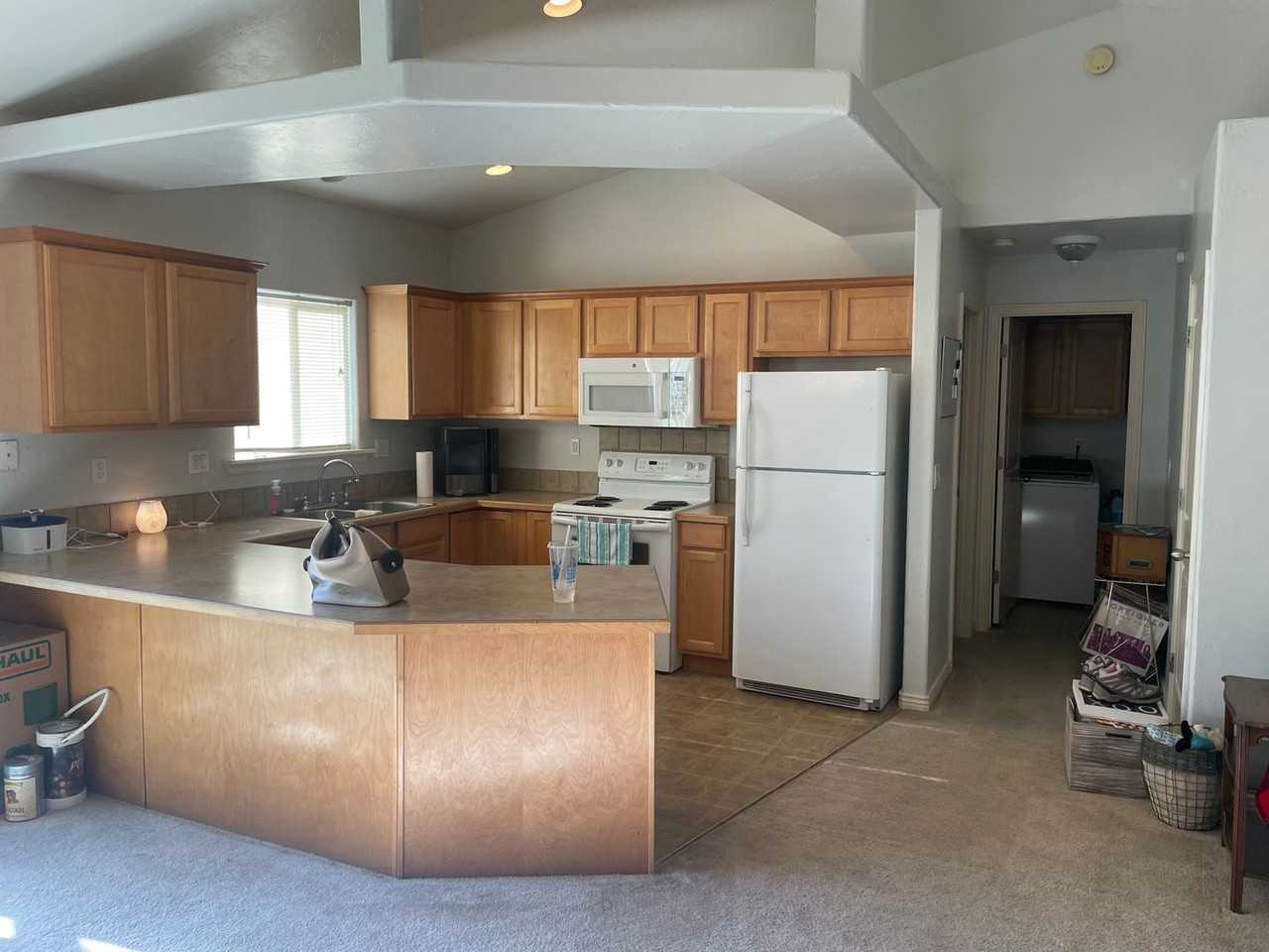 34 N Fairview St - Photo 5 of 10