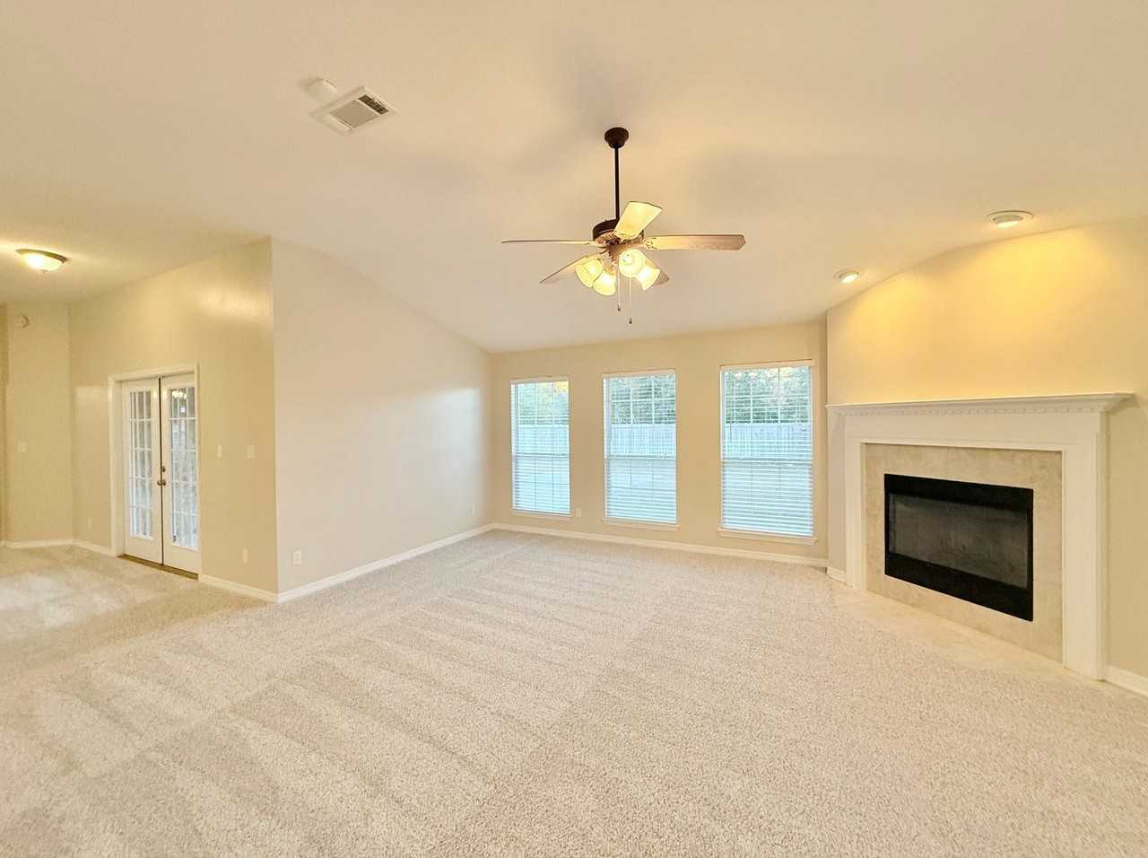 5659 Tiger Woods Dr - Photo 2 of 18