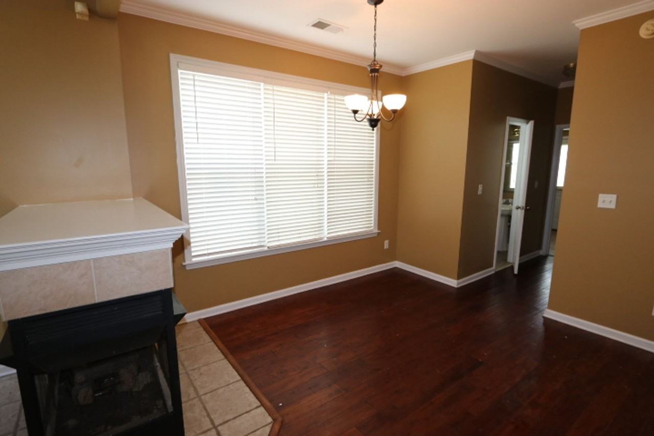 1219 Island Pl E - Photo 4 of 20