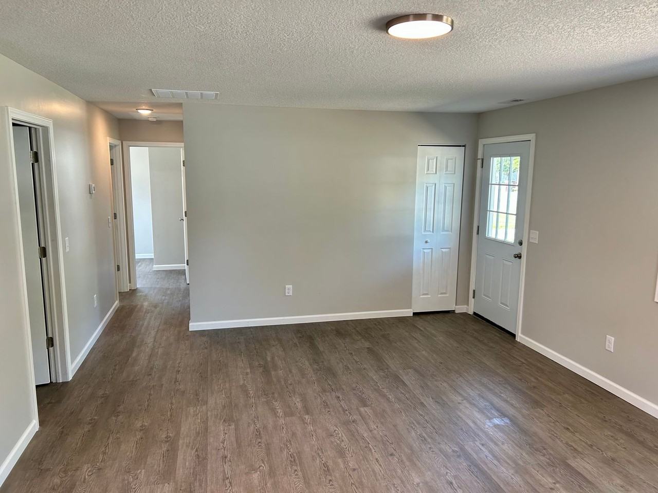 1112 Jersey St - Photo 5 of 13