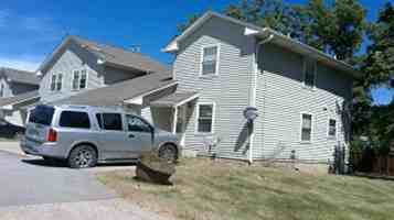 featured image of 520 520 - 552 Foster Road