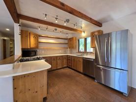 133 Valley Dr - Photo 1 of 1