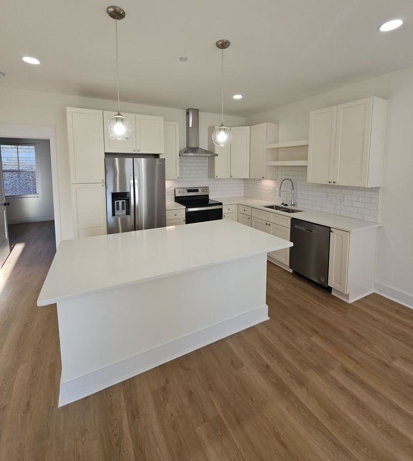 1339 Belfair St - Photo 2 of 20