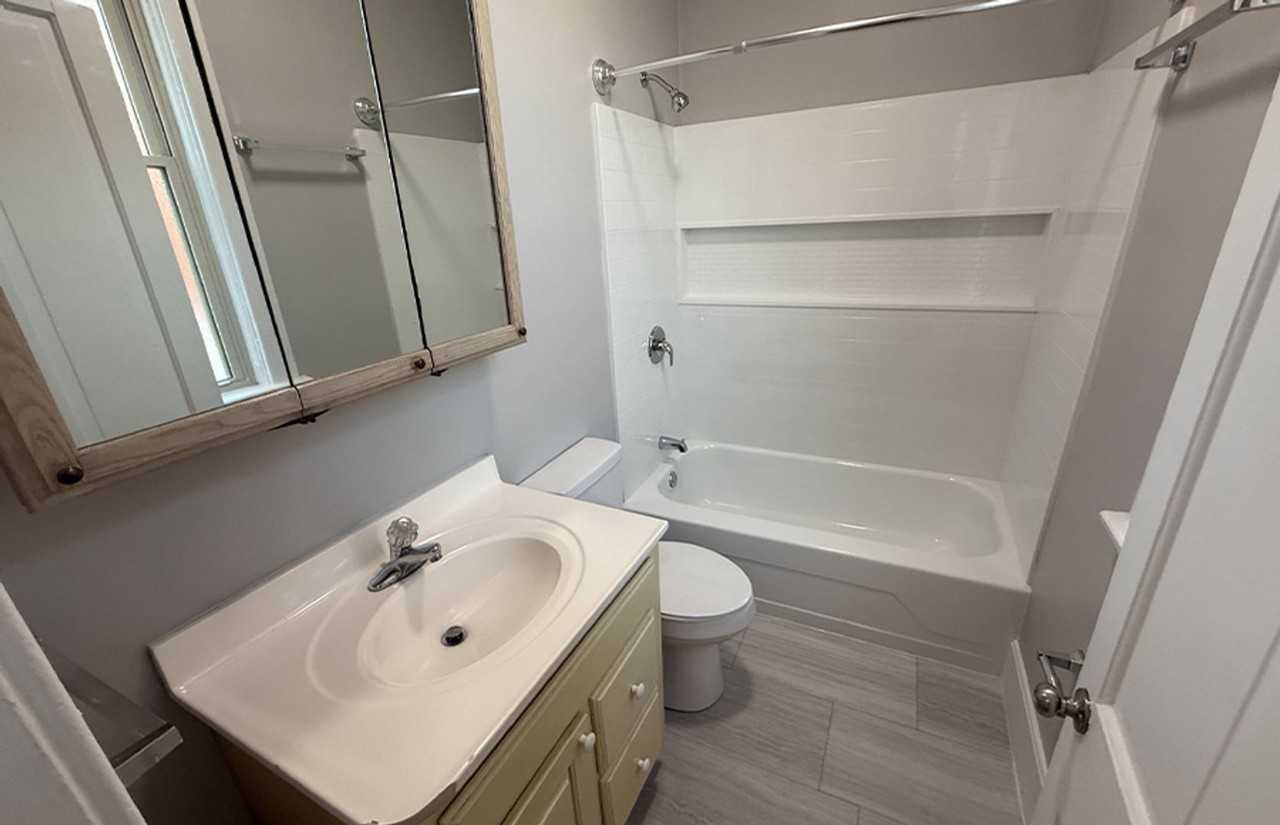 2819 Glendora Ave - Photo 6 of 14