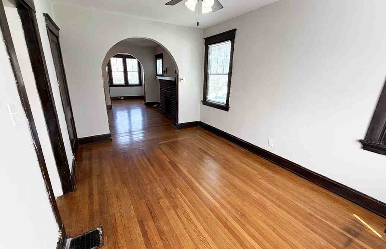 2904 Jefferson Ave - Photo 5 of 15