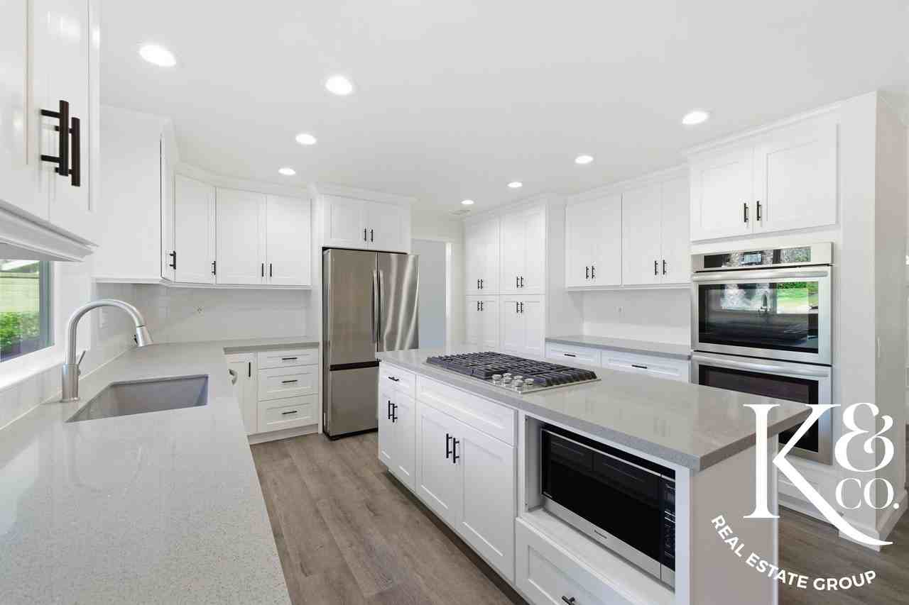 6945 Via Alba - Photo 2 of 48