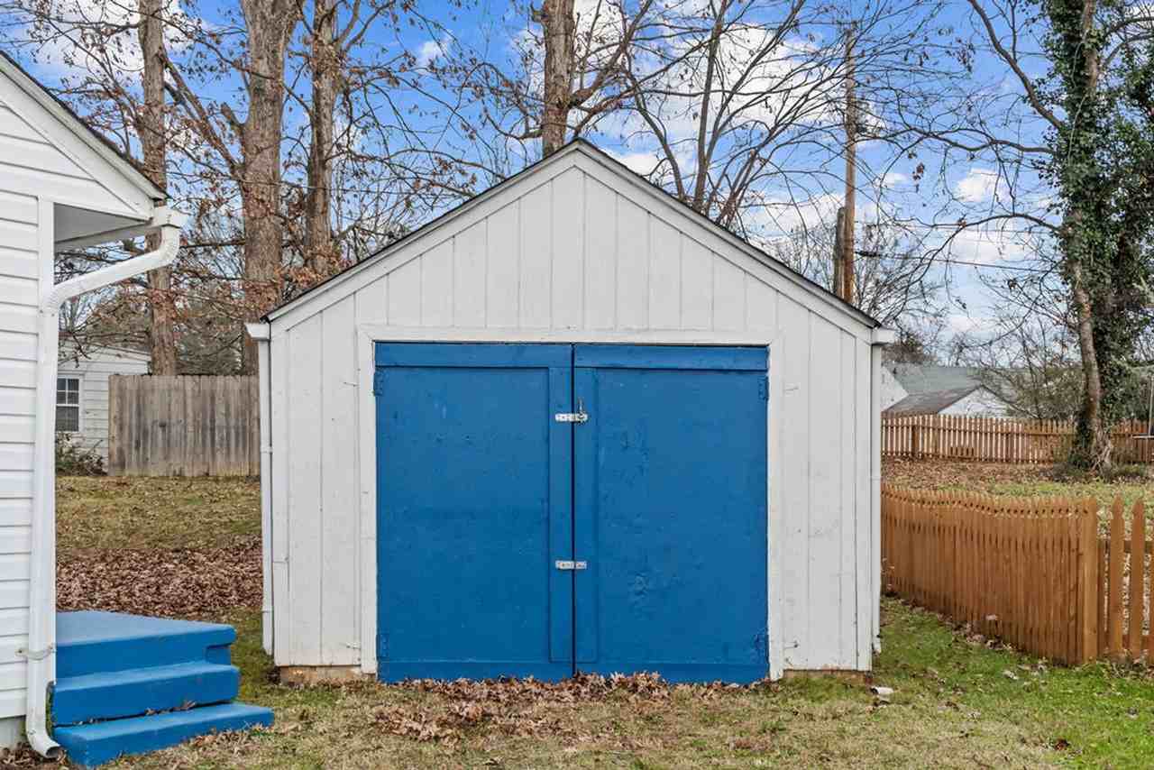 1804 Dalton St - Photo 3 of 18