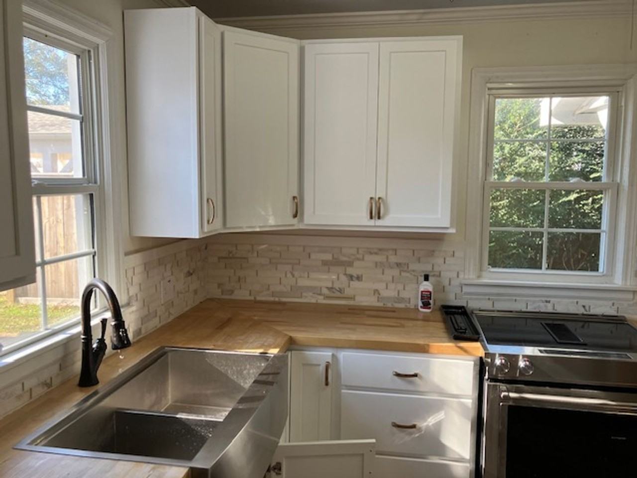 1314 Marshall St - Photo 7 of 14