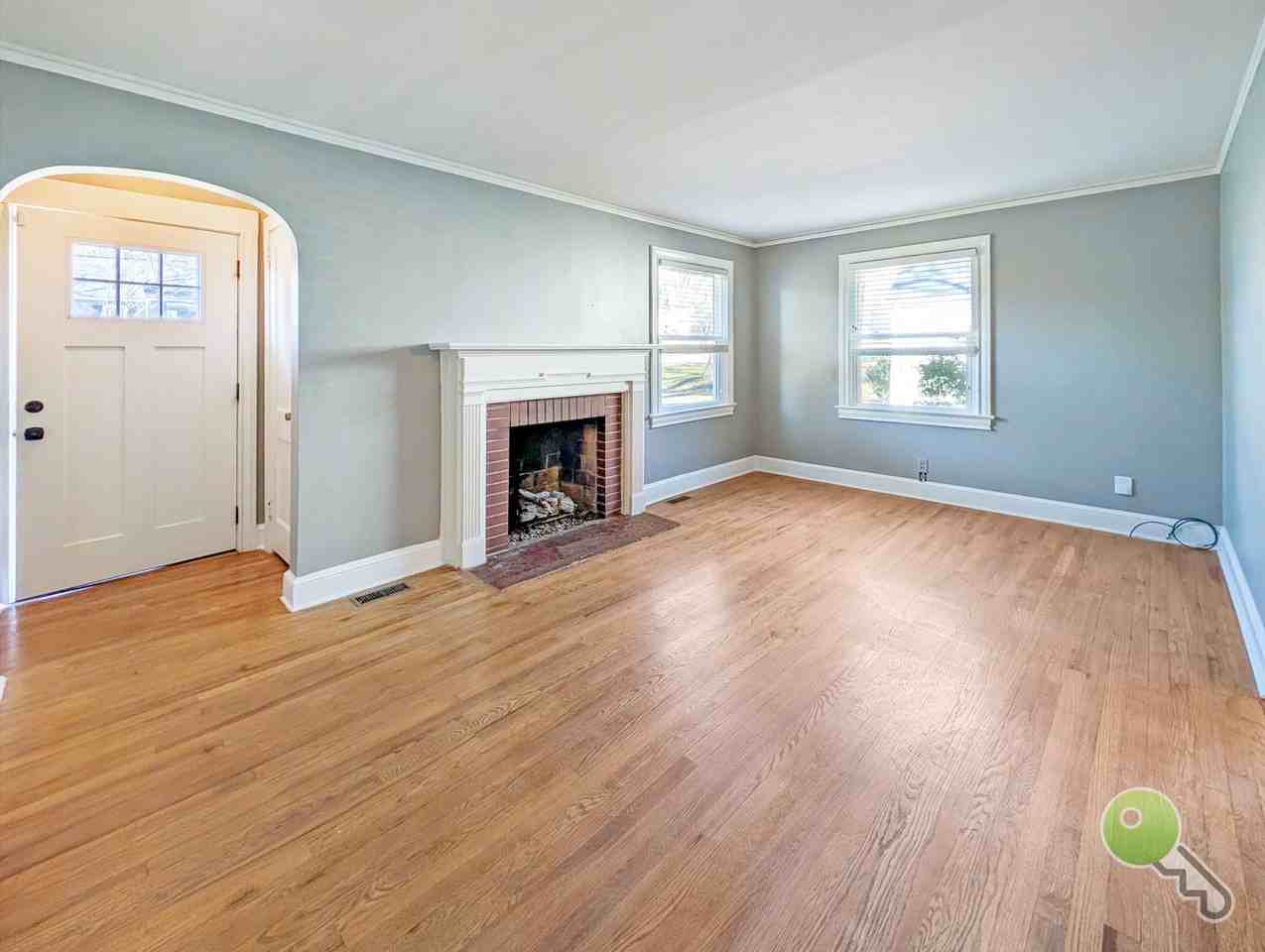 31 Wilshire Dr - Photo 7 of 21