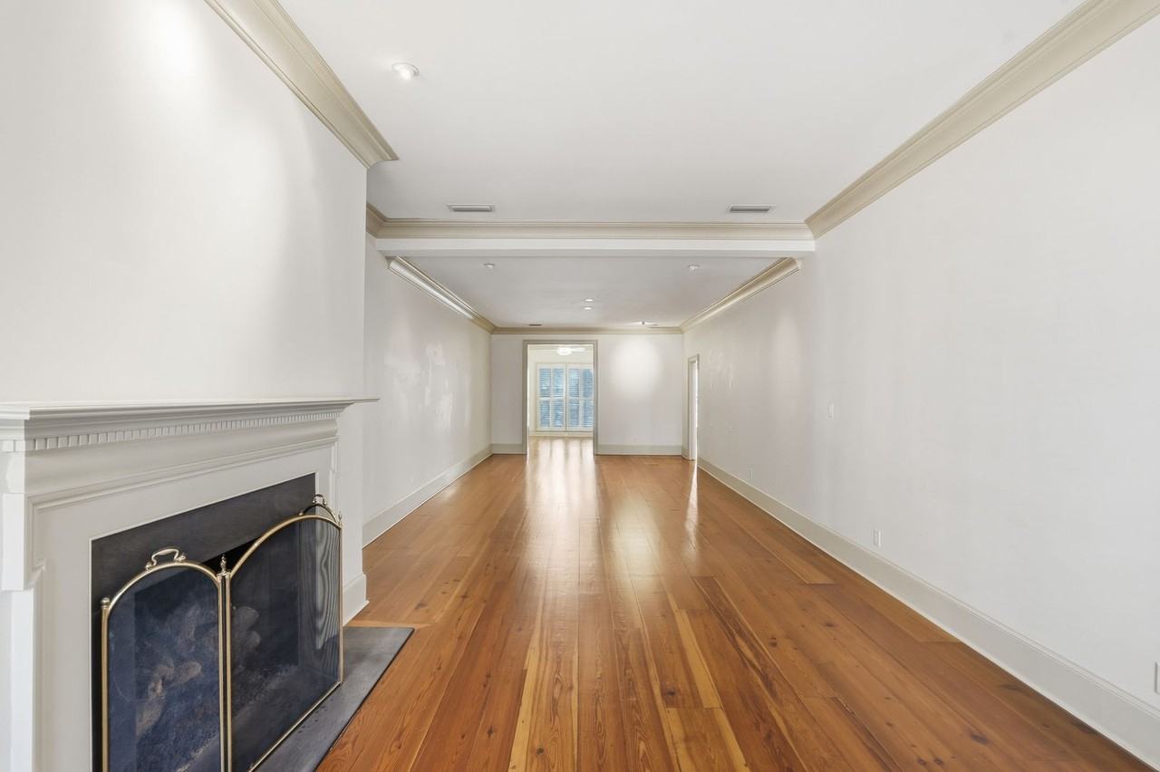 3 E Macon St - Photo 7 of 34