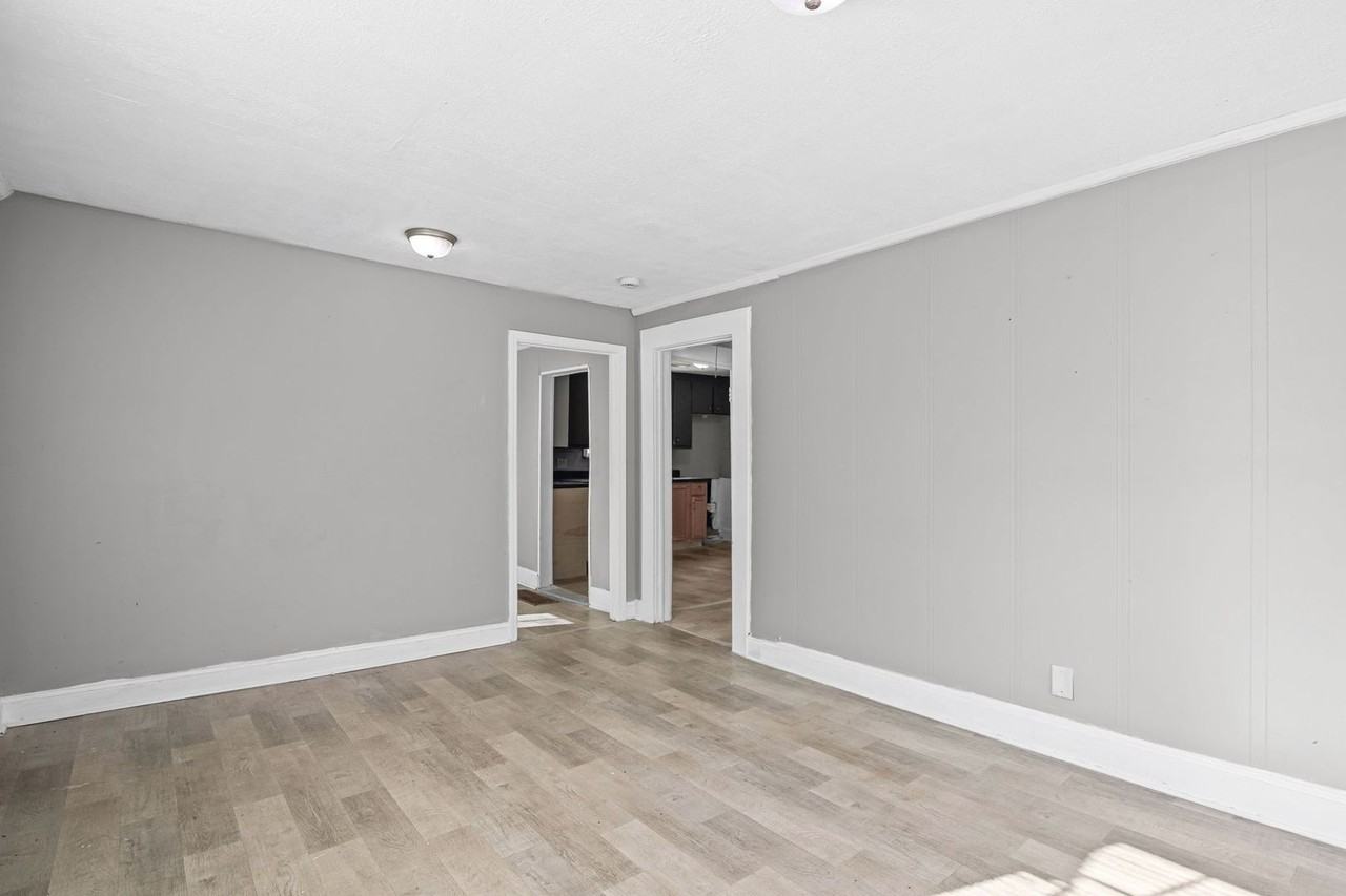 1971 Detroit Ave Nw - Photo 6 of 27