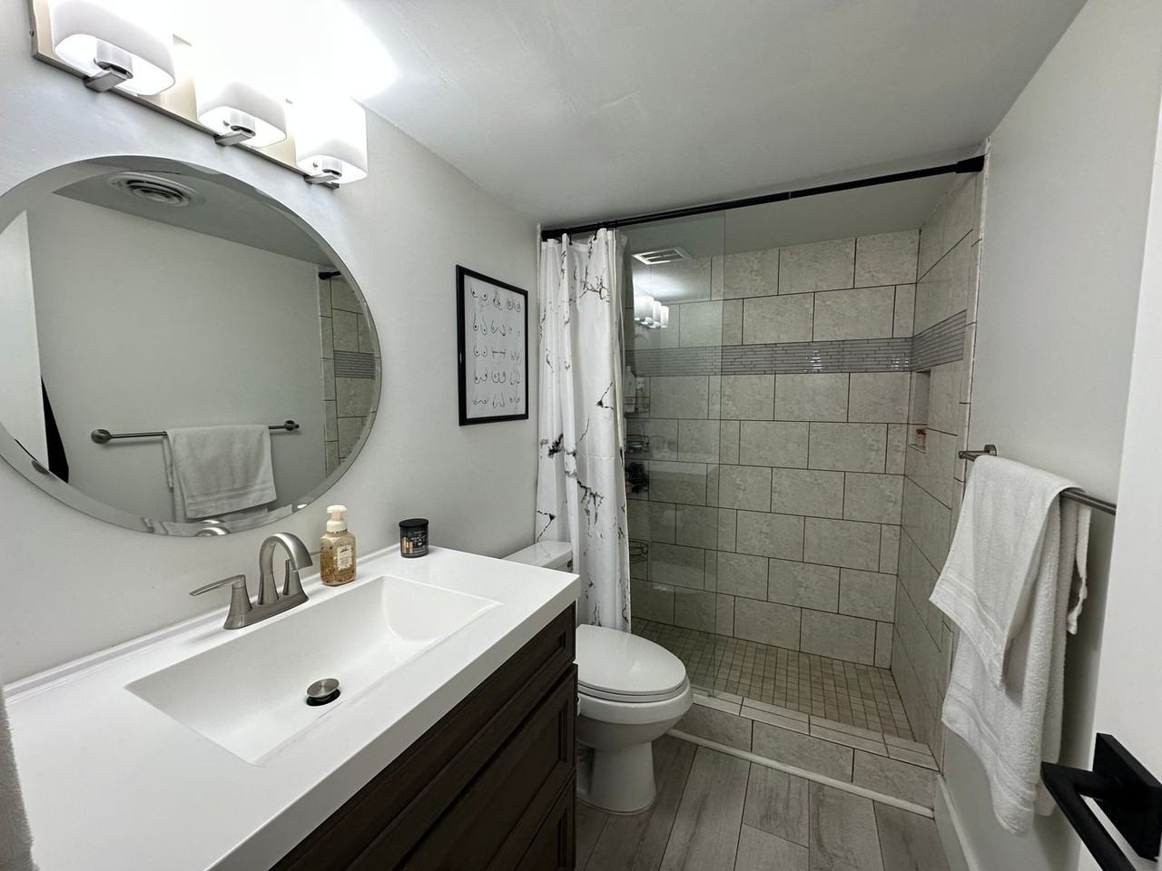 7625 E Camelback Rd - Photo 6 of 17