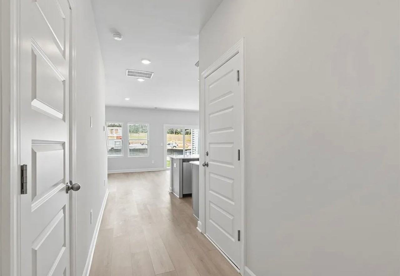 114 Arrow Ct - Photo 3 of 23