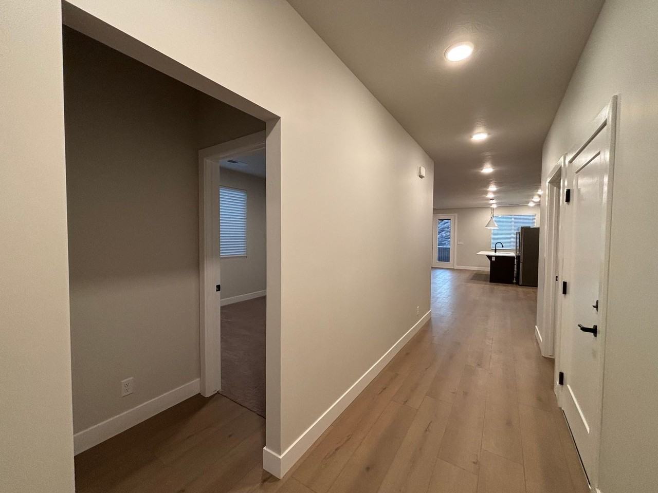 3968 E Fossil Way - Photo 4 of 32