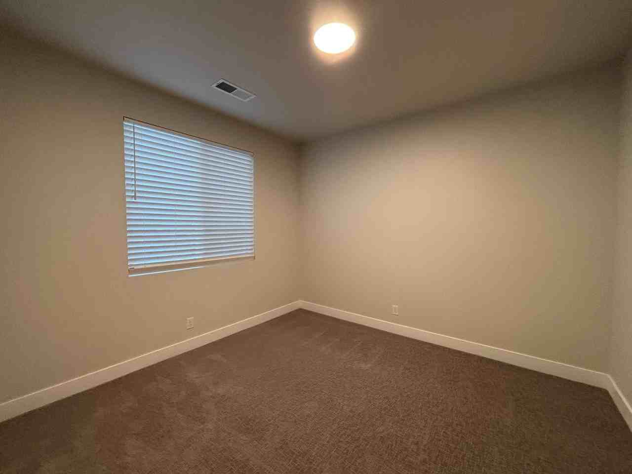 3968 E Fossil Way - Photo 5 of 32