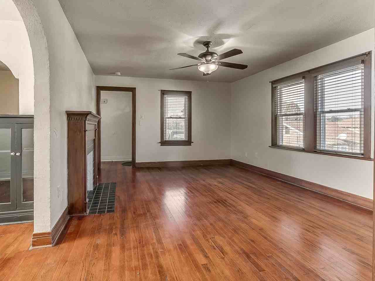 1006 Nw 35th St - Photo 7 of 24