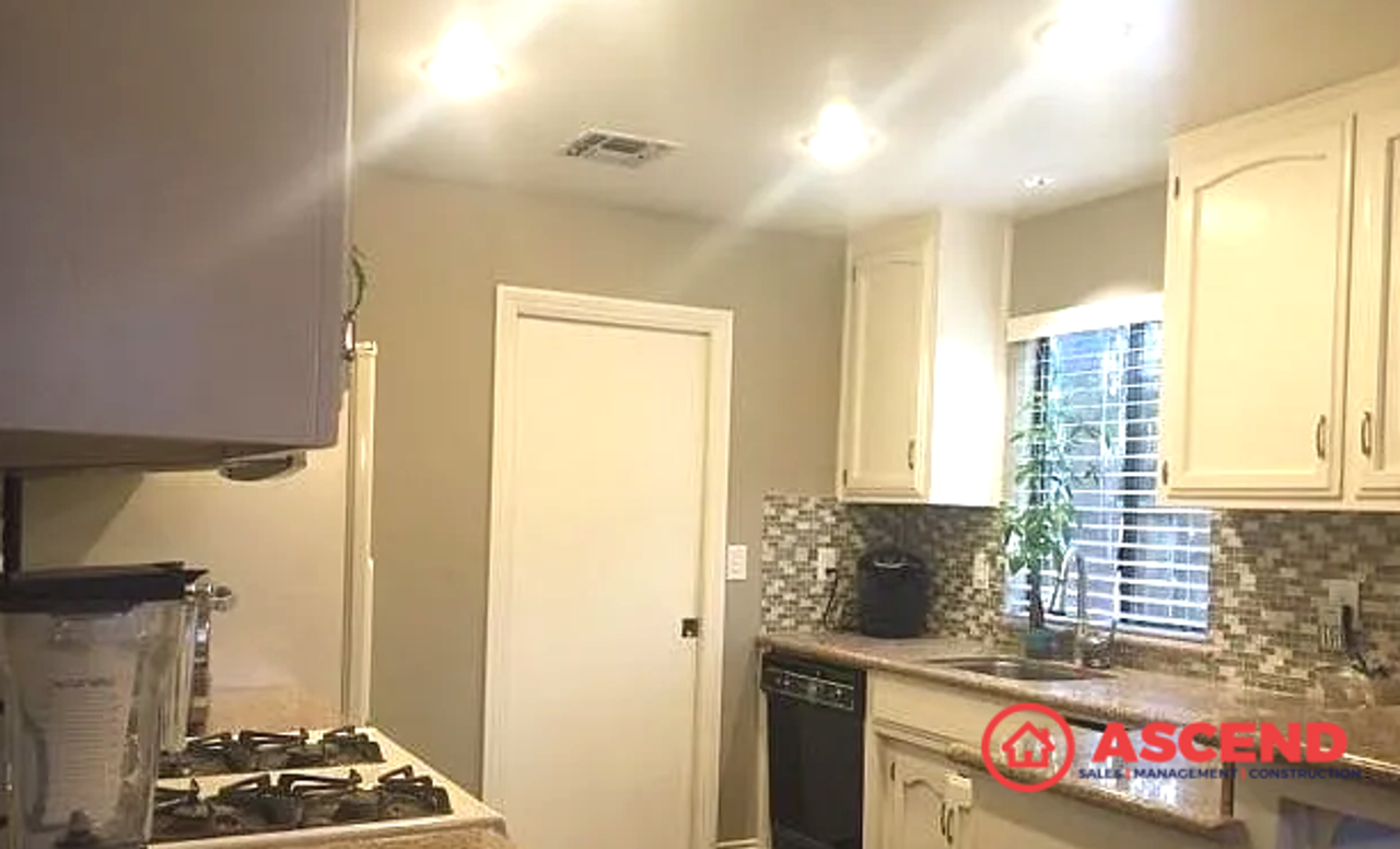 7613 Carabina Ct - Photo 5 of 14