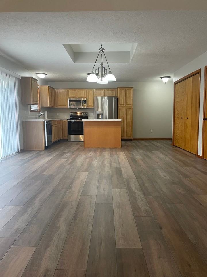 1828 N 21st St - Photo 3 of 23