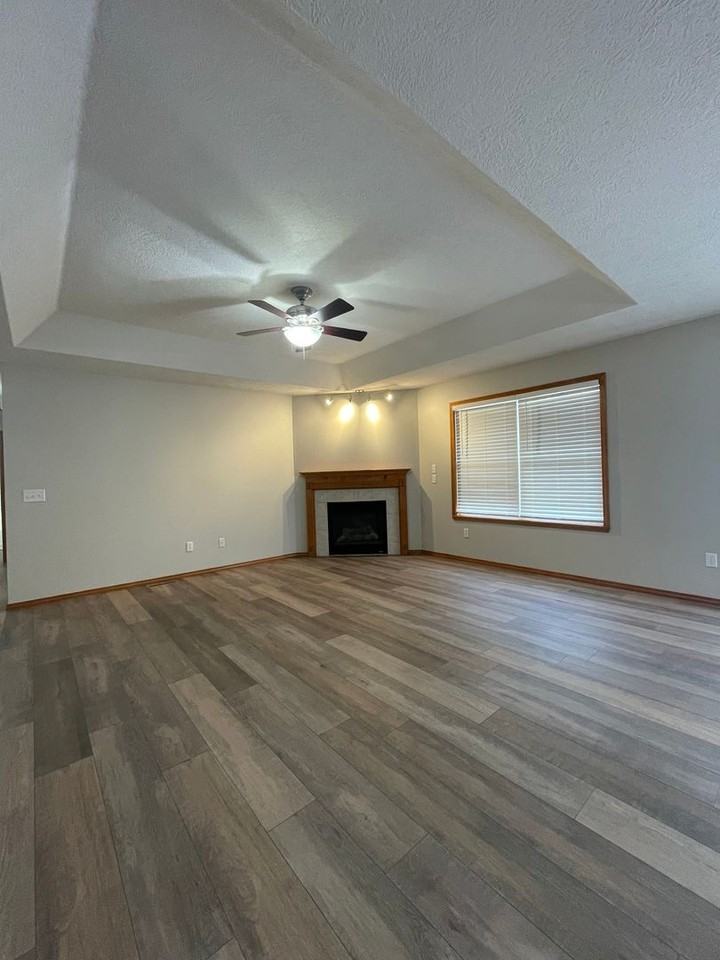 1828 N 21st St - Photo 5 of 23