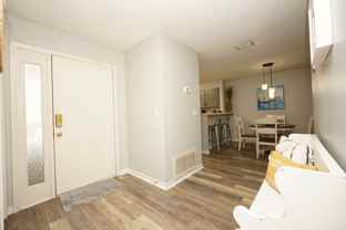 55 Bay Dr - Photo 1 of 1