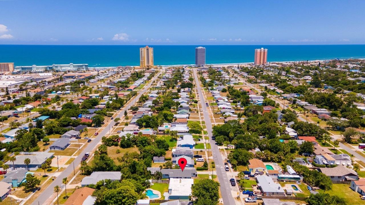 229 Woodland Ave - Photo 4 of 29