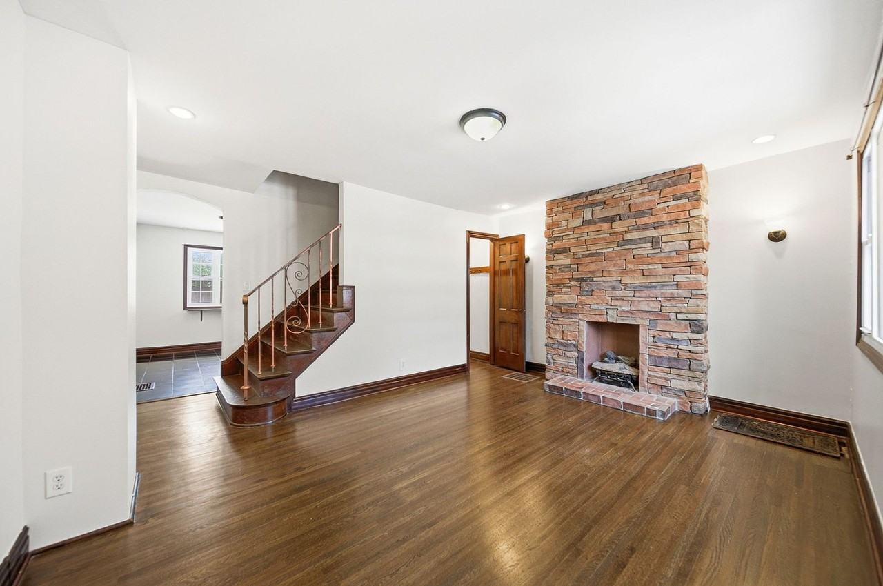 237 Rhoads Ave - Photo 7 of 44